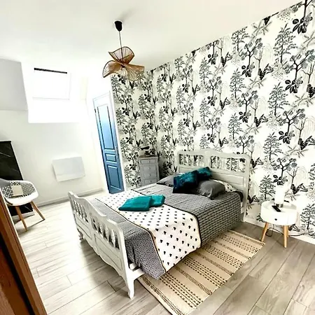 Jacuzzi A La Cavalerie De Daire *