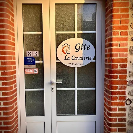 à La Cavalerie De Appartement *