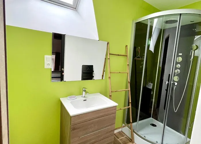 Jacuzzi A La Cavalerie De Apartment *